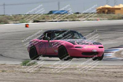 media/Jun-01-2024-CalClub SCCA (Sat) [[0aa0dc4a91]]/Group 3/Qualifying/